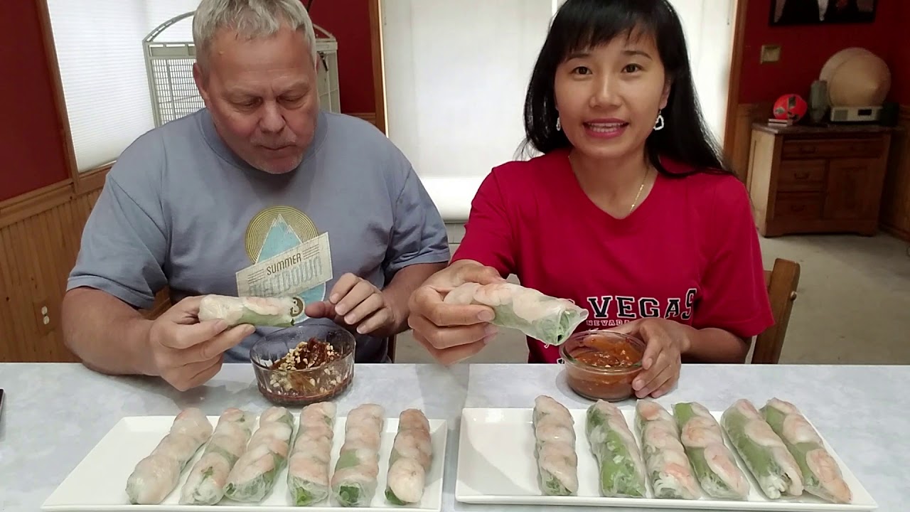 ĂN GỎI CUỐN TÔM CÙNG ÔNG XÃ NGON QUÁ