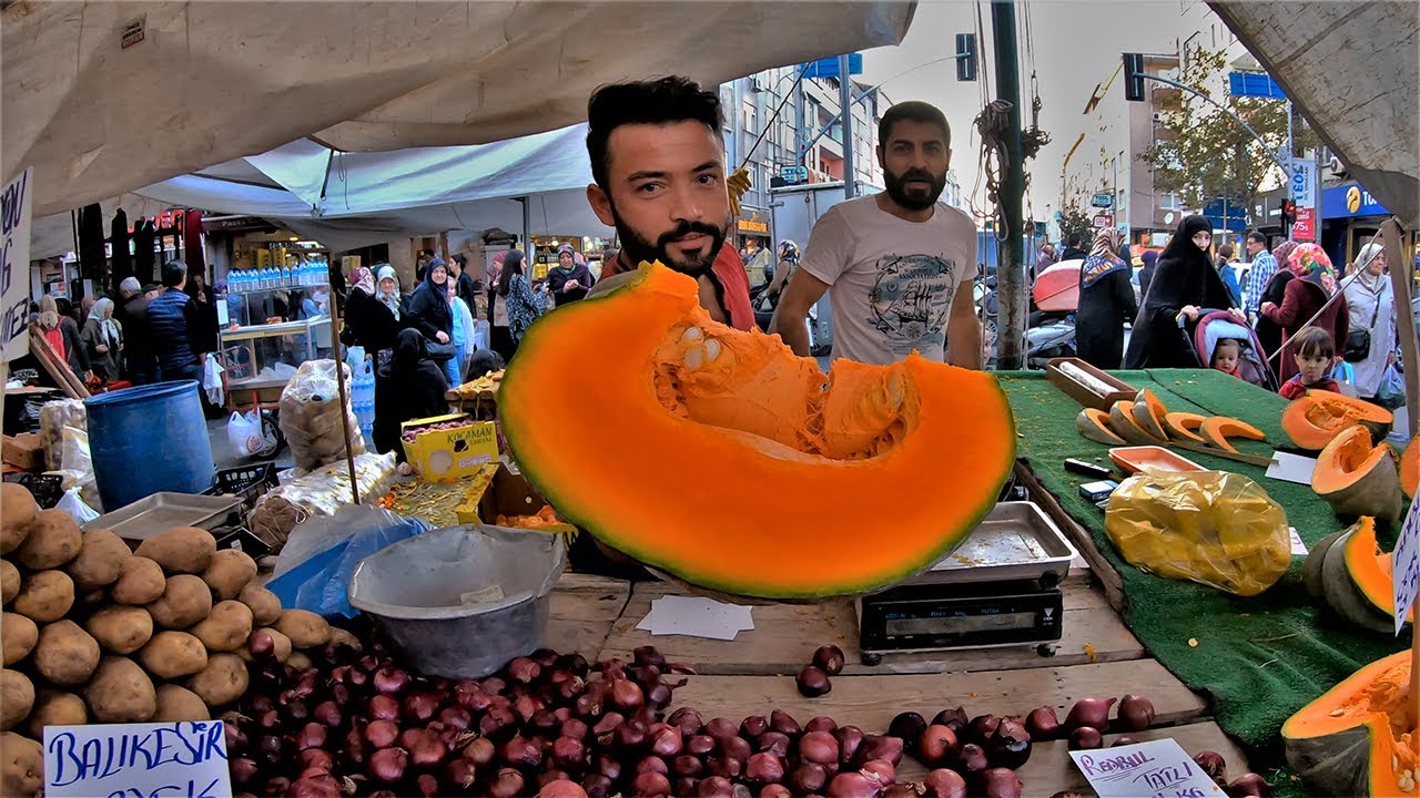 Istanbul Ümraniye Saturday Bazaar-Istanbul Travel Guide