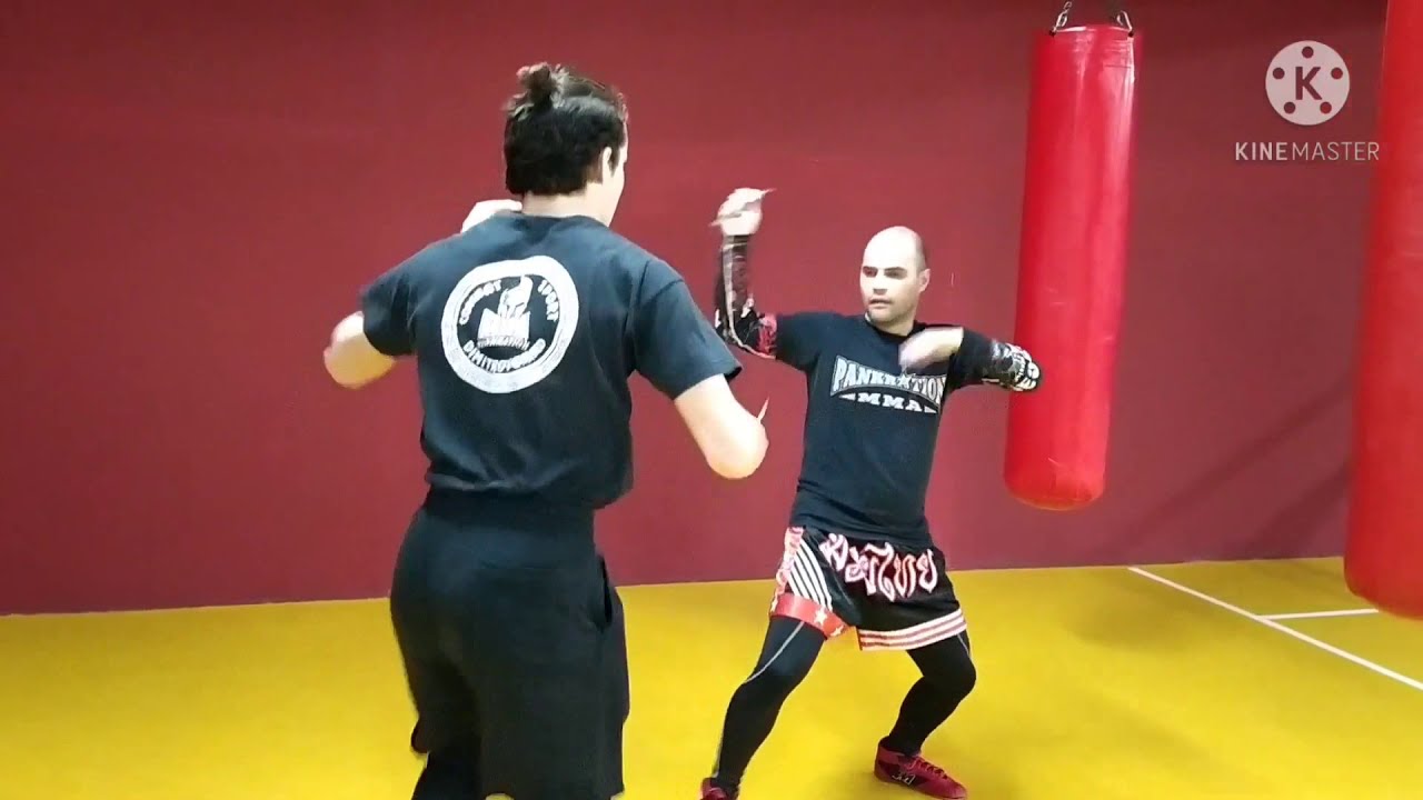 razor fight
