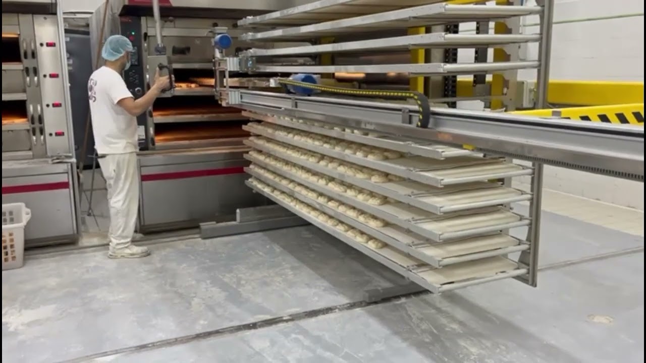 Infornamento telai / Oven loader