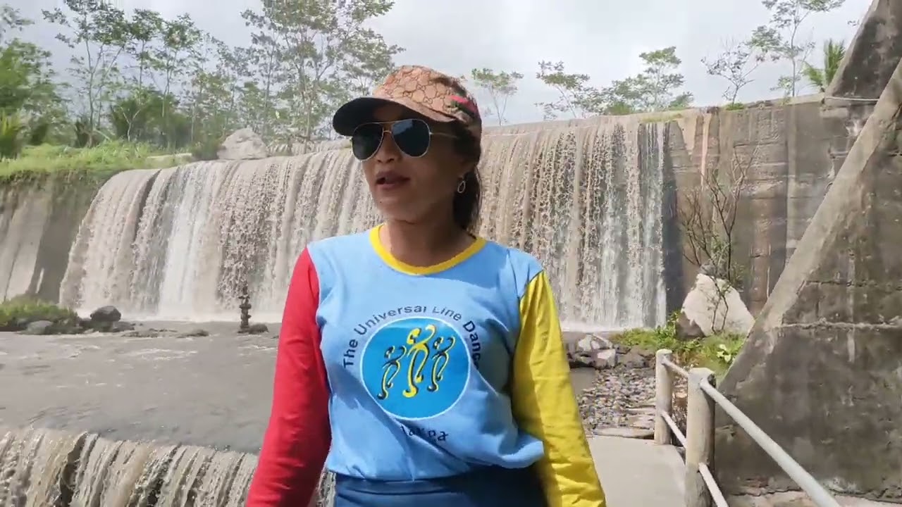 @dona_hernandachannel#grojoganwatupurbo#grojogan#tempelsleman#exploresleman#wisataalamyogya#diy❤️