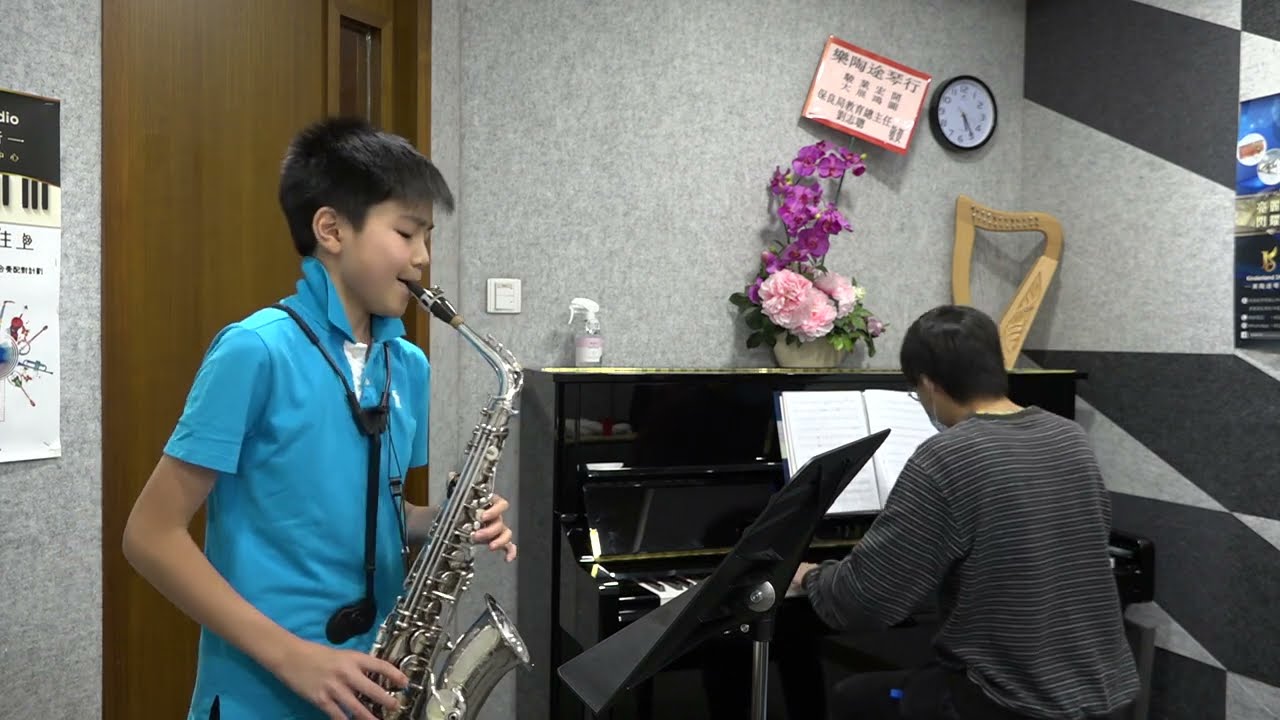 Czardas by Vittorio Monti (ABRSM - G.8 Alto / Baritone Saxophone examination)