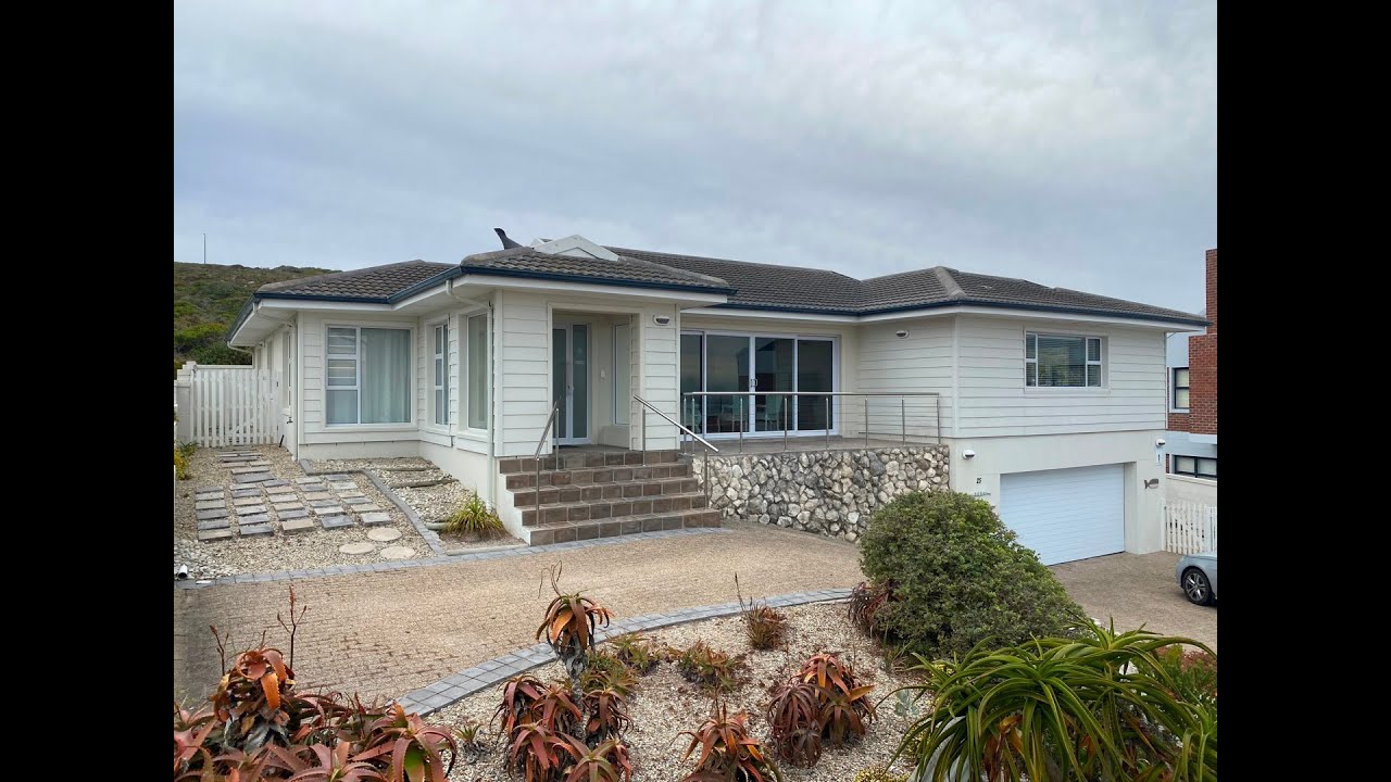 For Sale in Yzerfontein - A Gorgeous Coastal Retreat with Ocean and Green-belt Views - R8 500 000