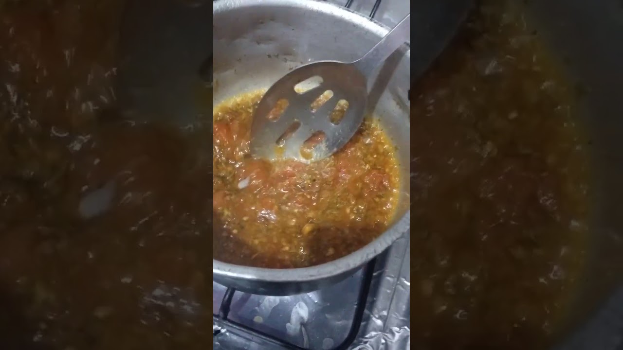 طريقة طبخ الملوخيه الناشفه حصري على قناتى