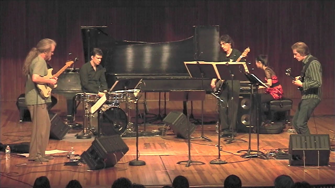 Steve Reich: 2x5
