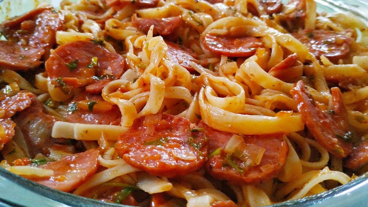 SEM SABER O QUE FAZER NO ALMOÇO? MACARRONADA RÁPIDA EM MENOS DE 30 MIN😍😋