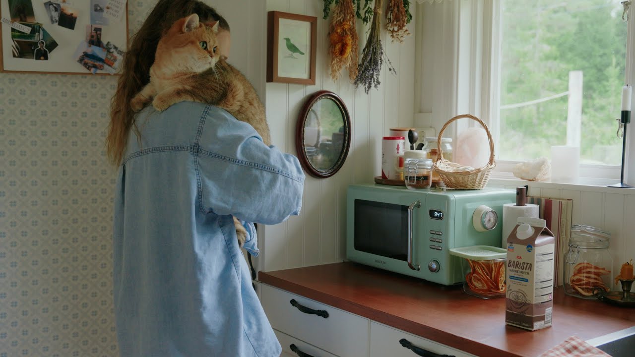 It Rained All Week… Here’s How I Kept the Cottage Cozy #40