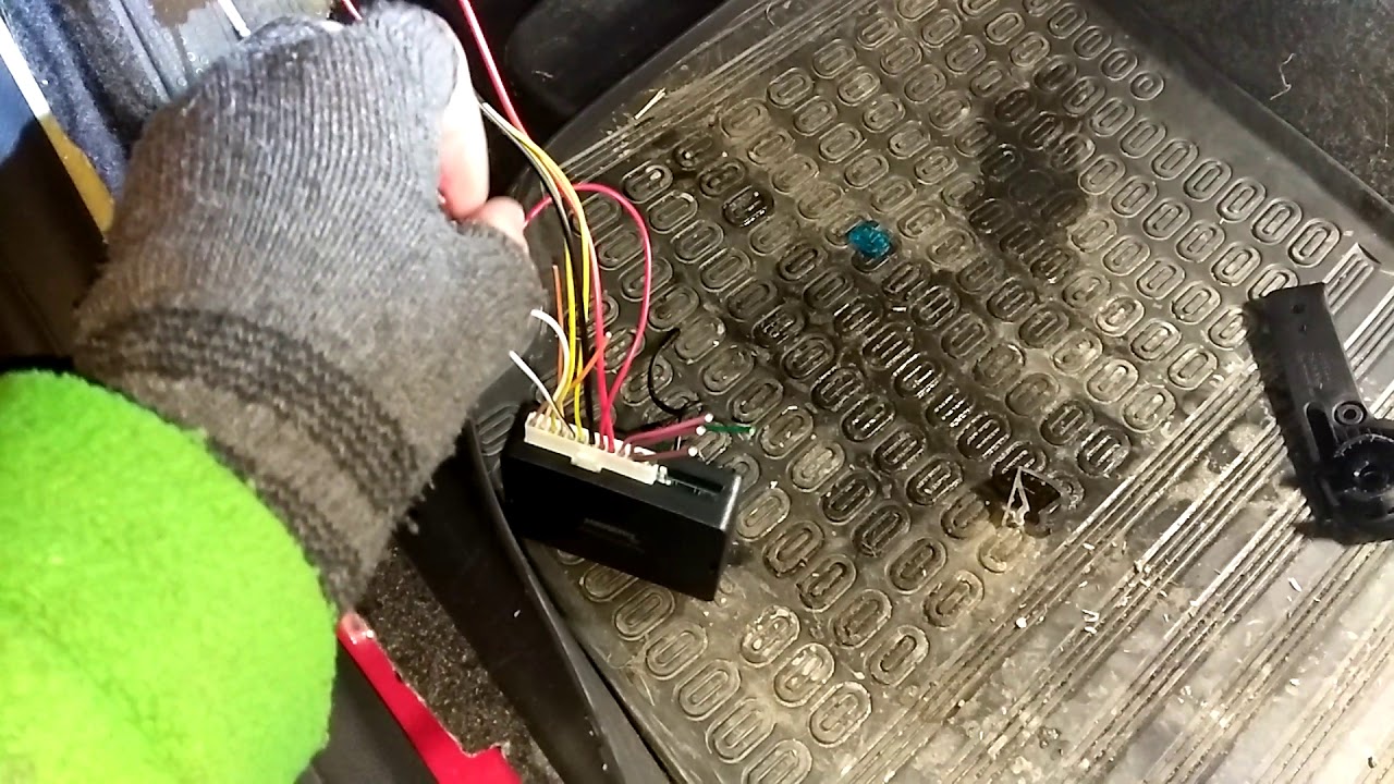 Як під'єднати пульт центрального замка skoda fabia.