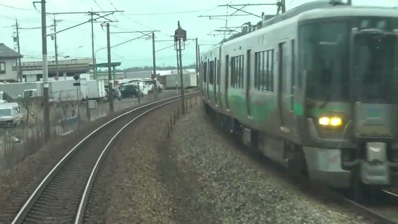 春のあいの風とやま鉄道線 東富山口駅～水橋駅間を走行する下り521系の前面展望