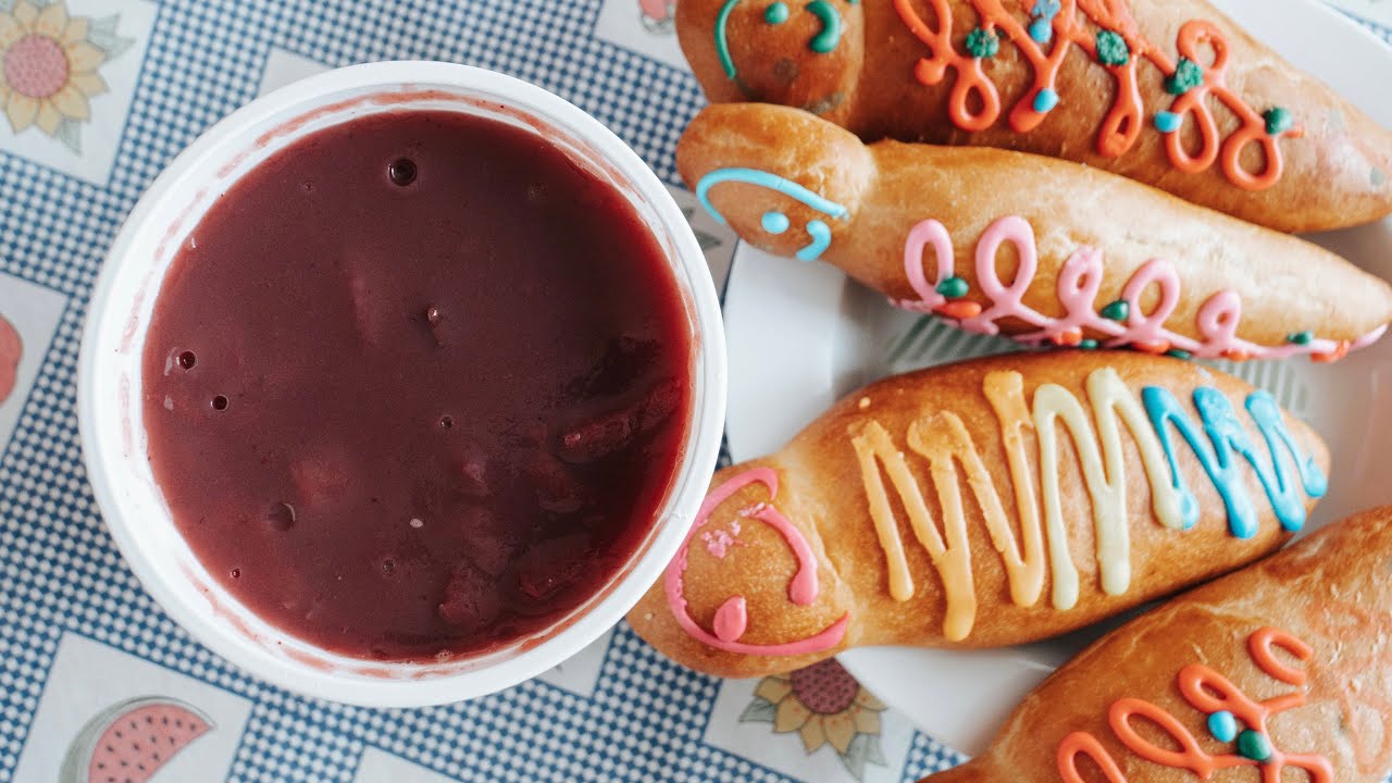 RATING THE COLADA MORADA IN QUITO
