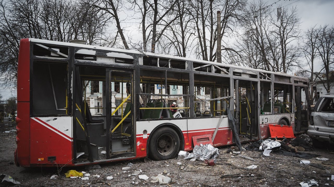 Dozens killed after Russian strike on Ukrainian city