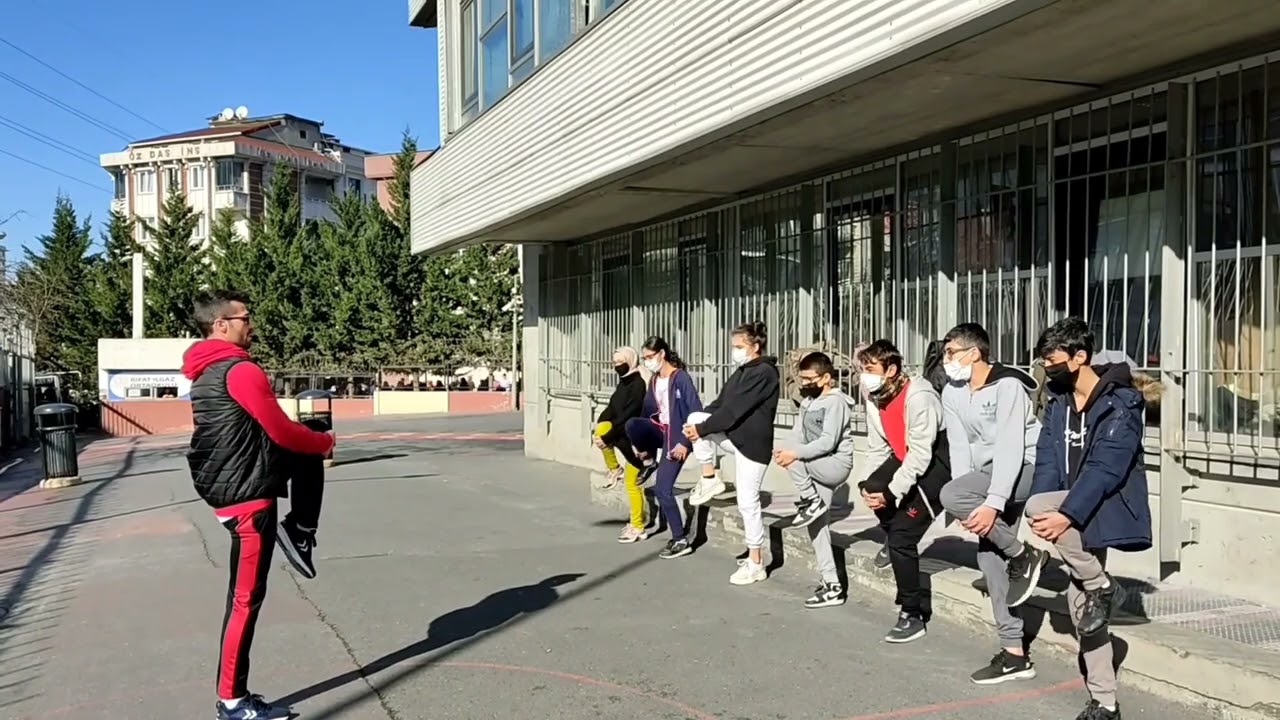 Müsabaka antrenman öncesi #ısınma #hareketleri (Futbol,basketbol,voleybol v.s) #education #sports