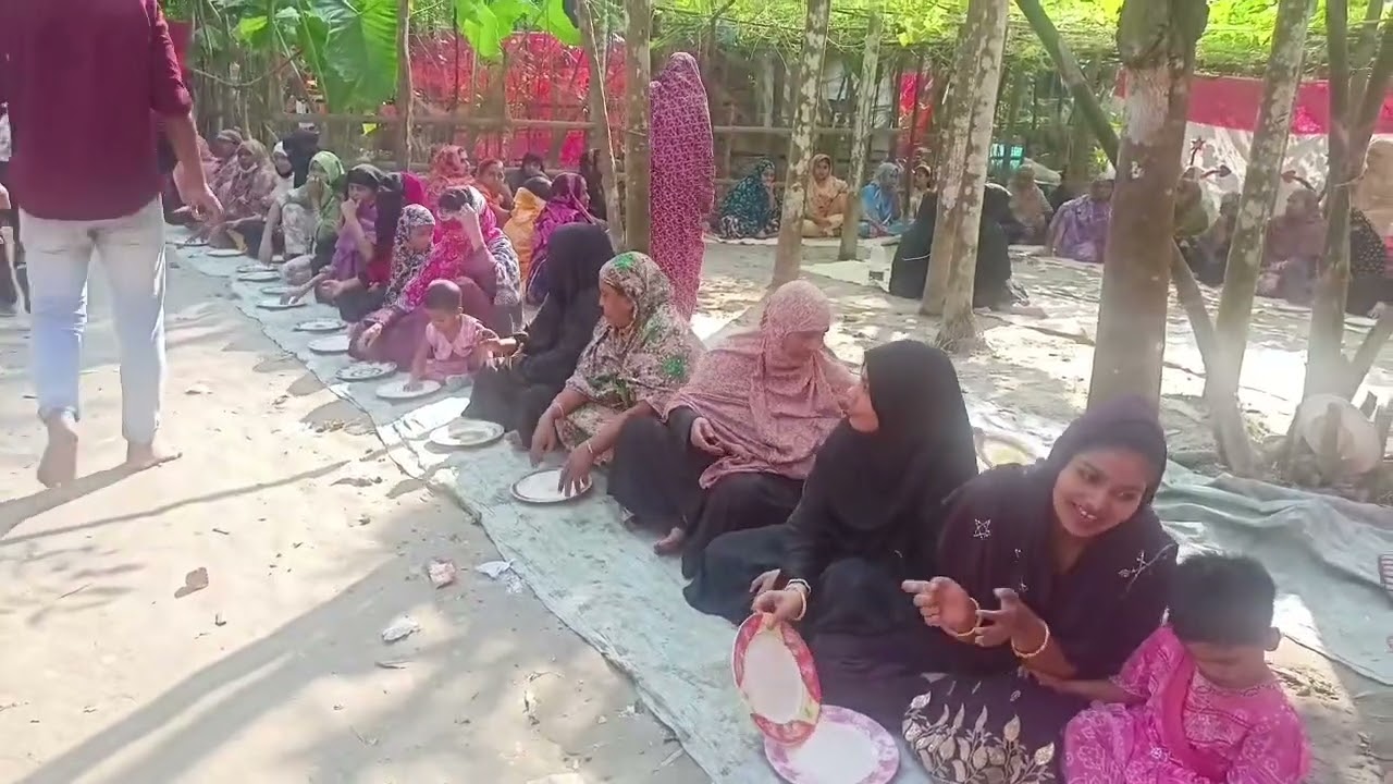 আমার নানার মিলাতের আয়োজন প্রায় ৮ হাজারের অধিক  মানুষেরর আয়োজন।