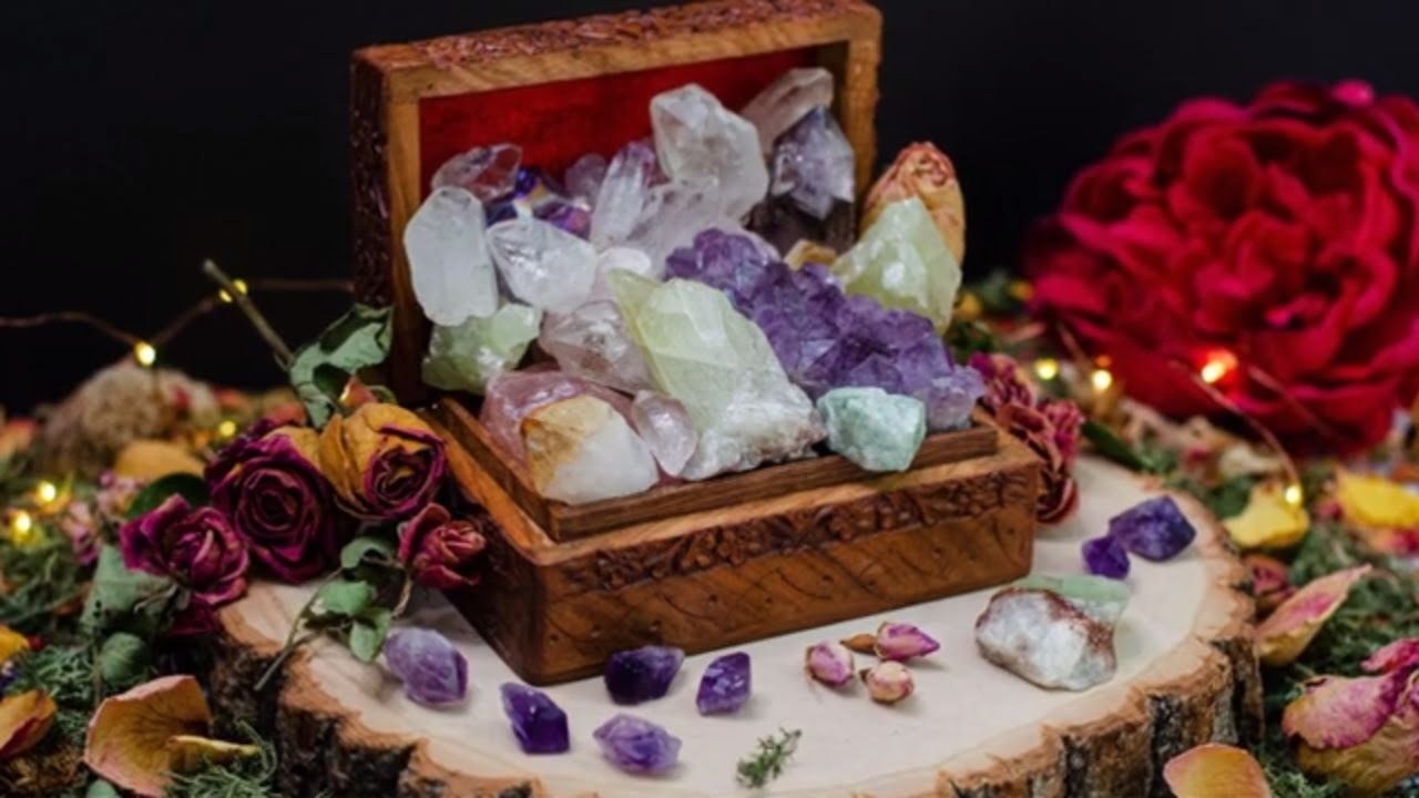 The Best Crystals For Unlocking Your Intuition