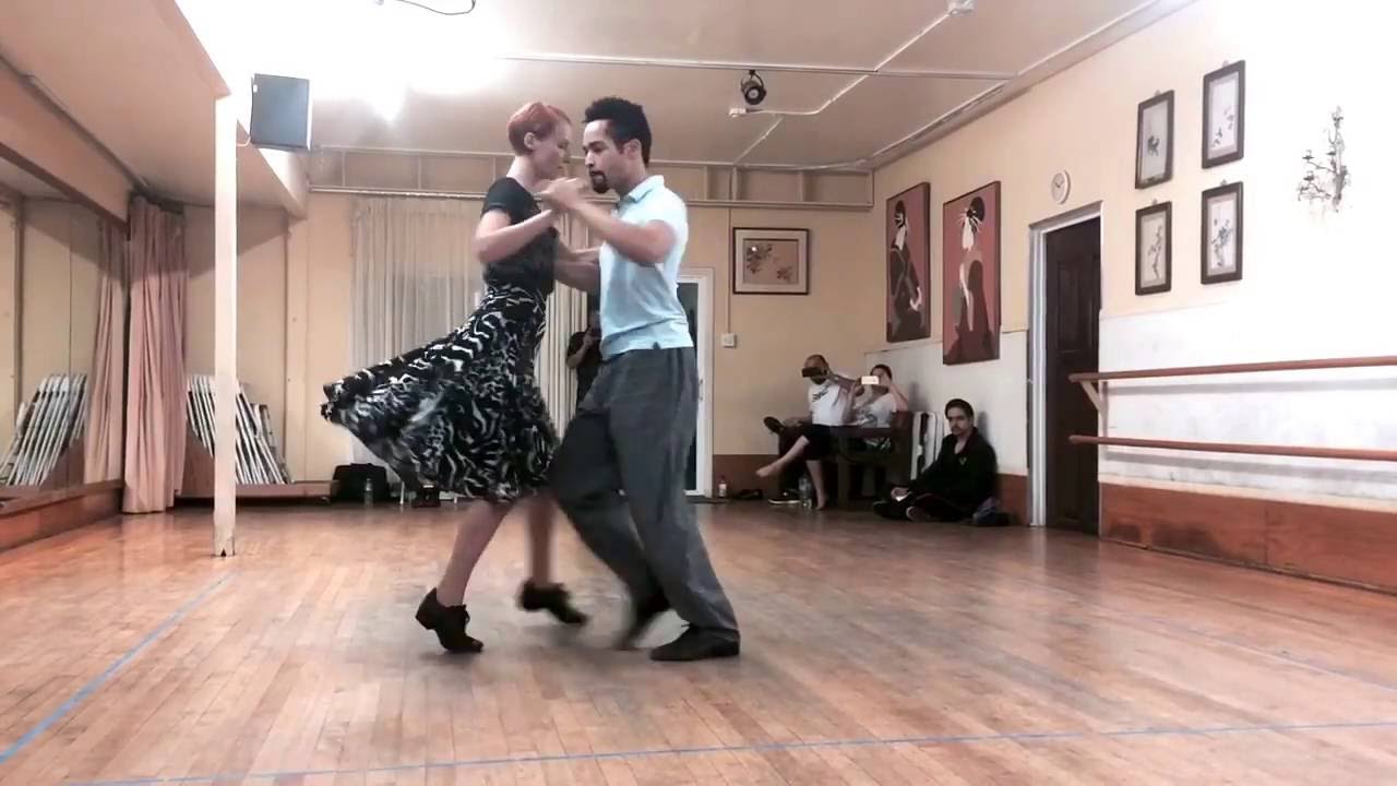 Tango 204: Tango Vals