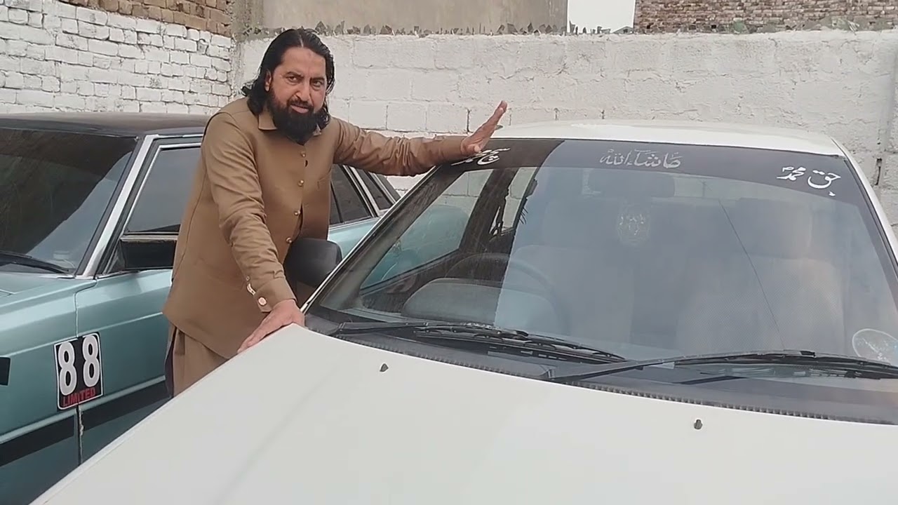 Khan. motor Wha.  Cantt   Taxila use car four Sall in. Pakstian. 03125570551