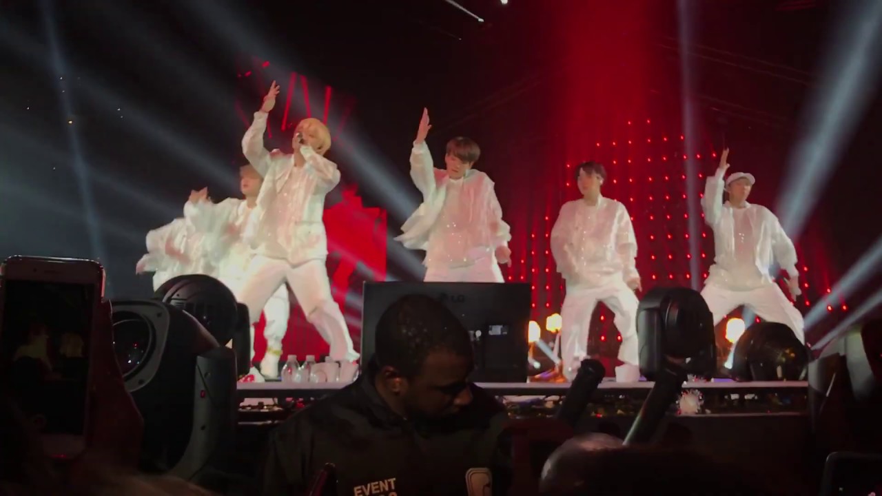 방탄소년단 BTS MIC DROP FANCAM Love Yourself Tour Oakland Concert 180912