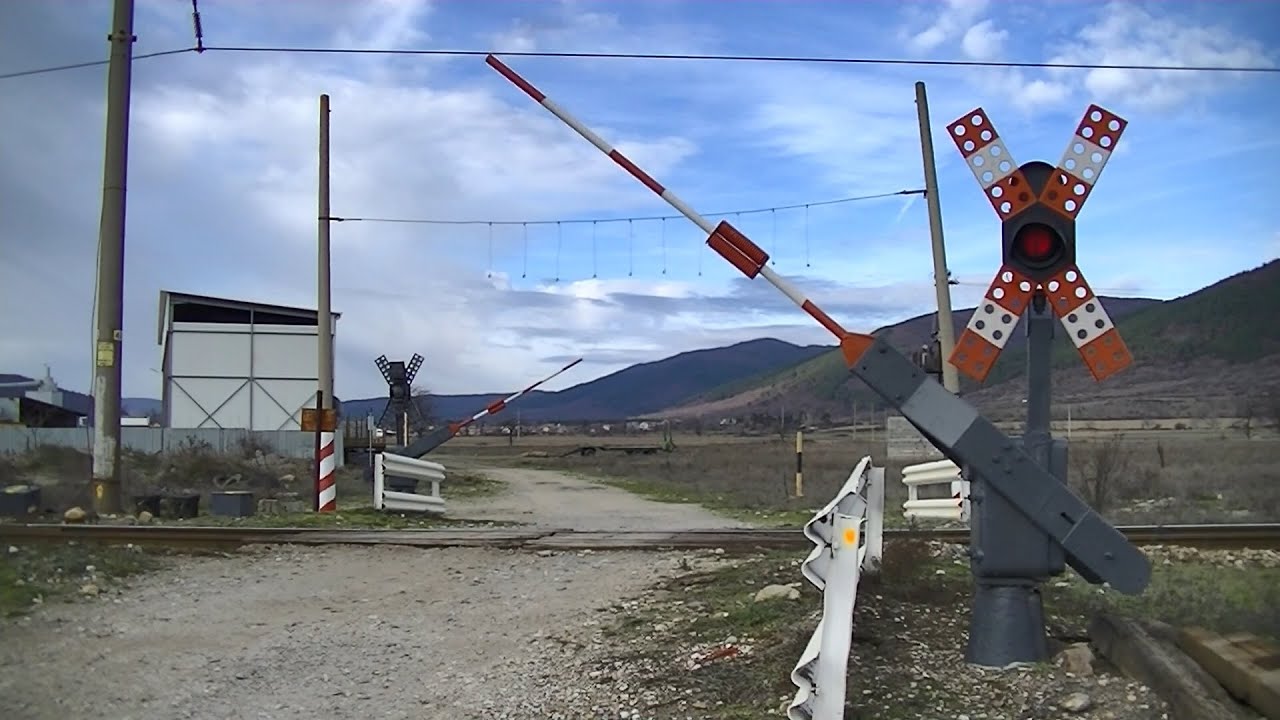 Spoorwegovergang Gurkovo (Гурково) (BG) // Railroad crossing // Железопътен прелез