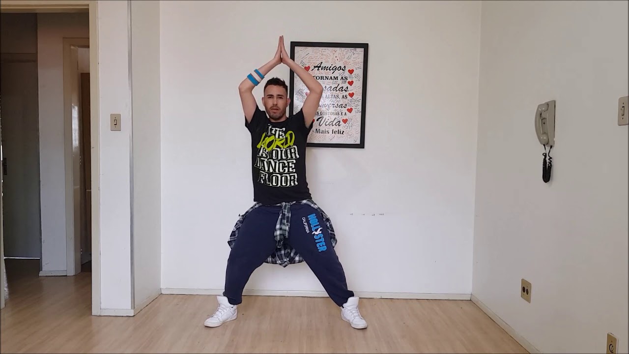 Ojos Asi | Shakira | Zumba® | ZIN™ Cleber Modesto