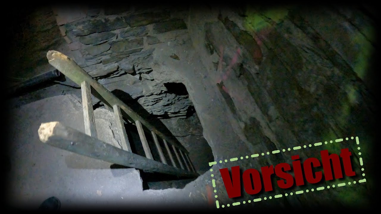 Wir finden einen geheimen Gang in diesem verlassenen Dorf