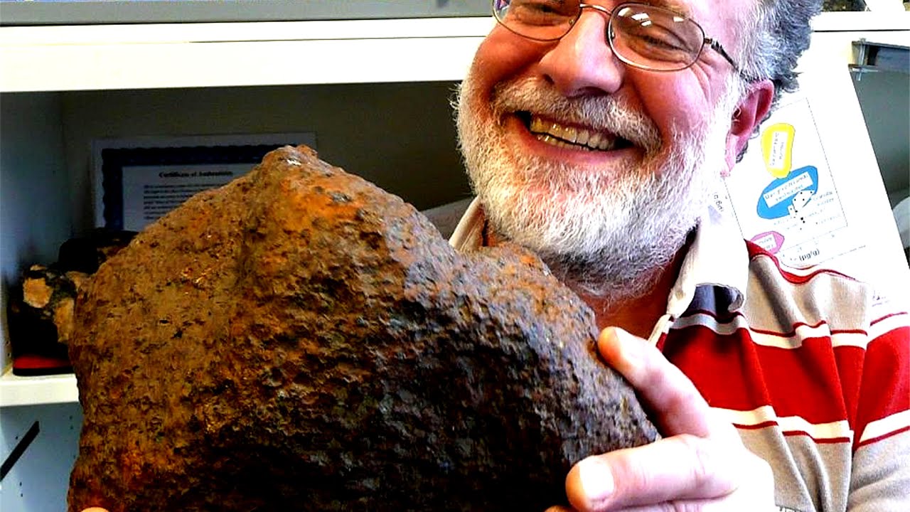 Man Keeps A Rock For Years, Hoping It's Gold. Turns Out Its Far More Valuable