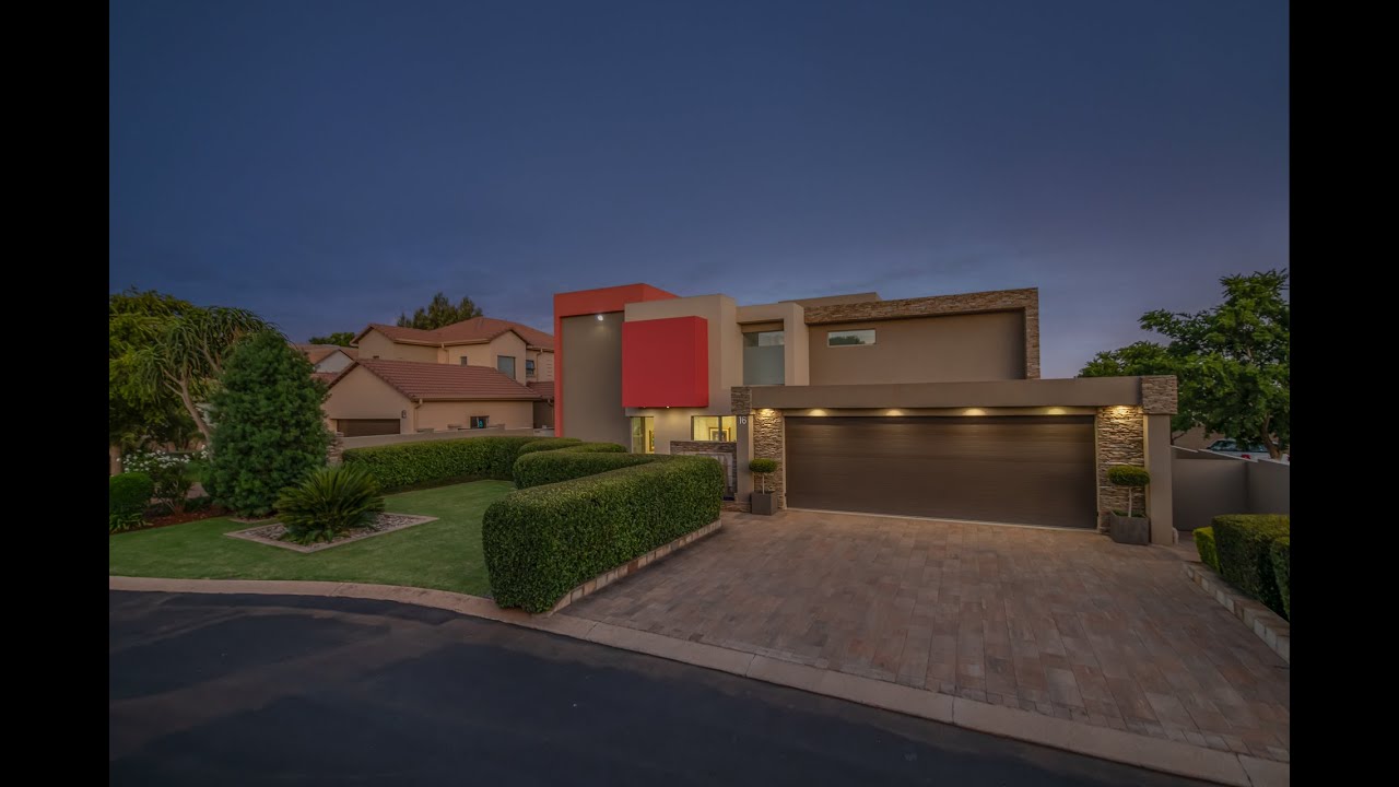 Midfield Estate - R 5,900,000