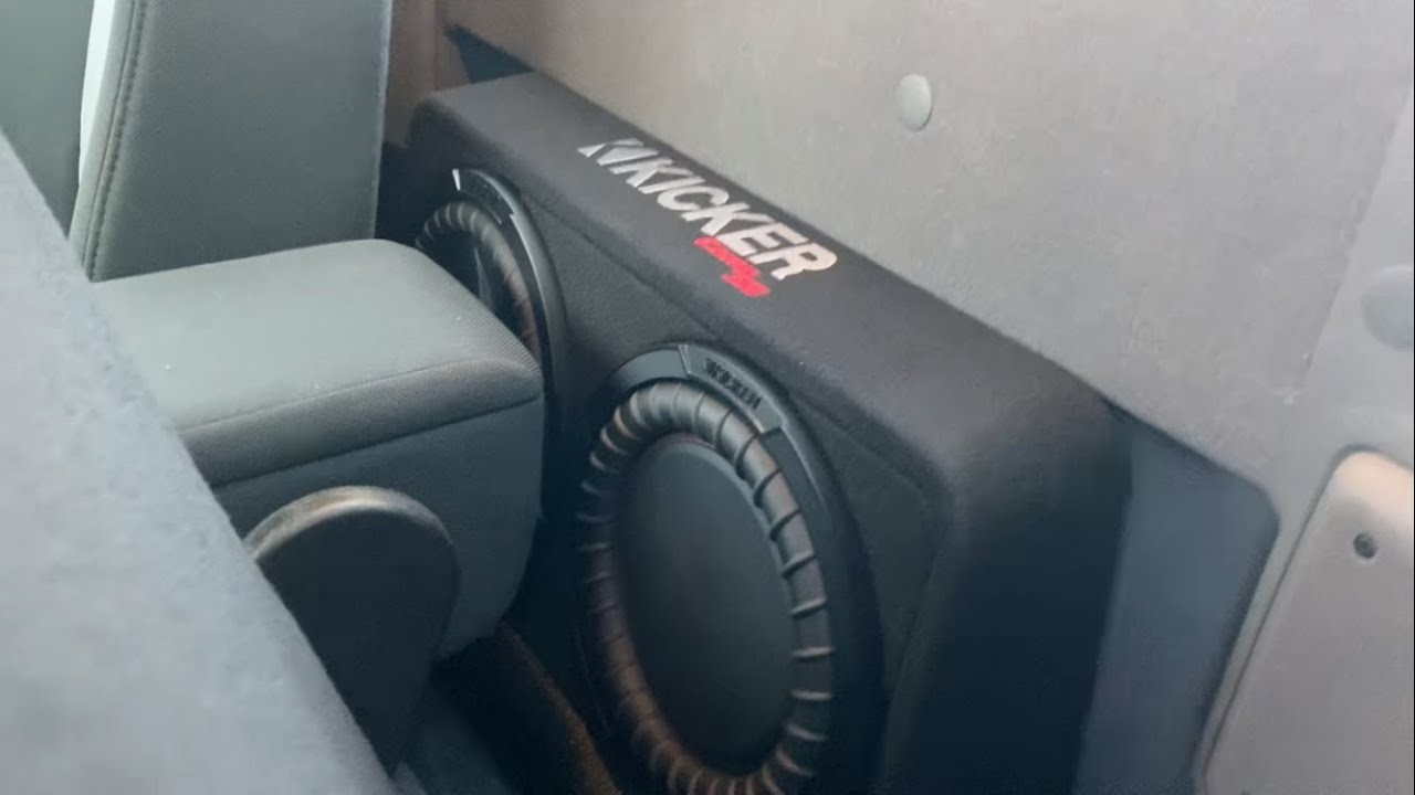 Squeezing subwoofers into a single cab ranger
