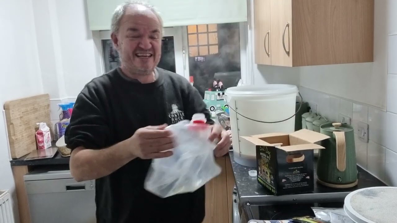 Brewing the Best Beer Kit In The UK - Evil Dog Double IPA - 13.78%