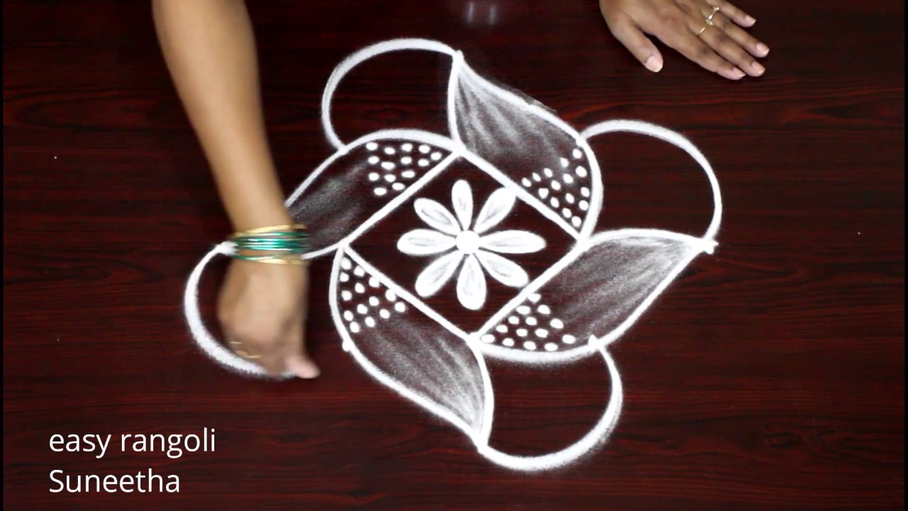 Beautiful rangoli & muggulu by easy rangoli Suneetha || Easy muggulu
