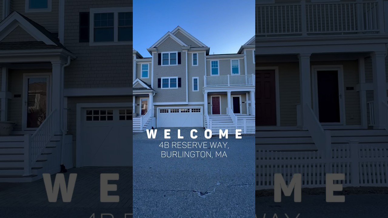 2,253 sq ft spacious townhouse just listed in Burlington, Massachusetts at $900,000 #townhomes