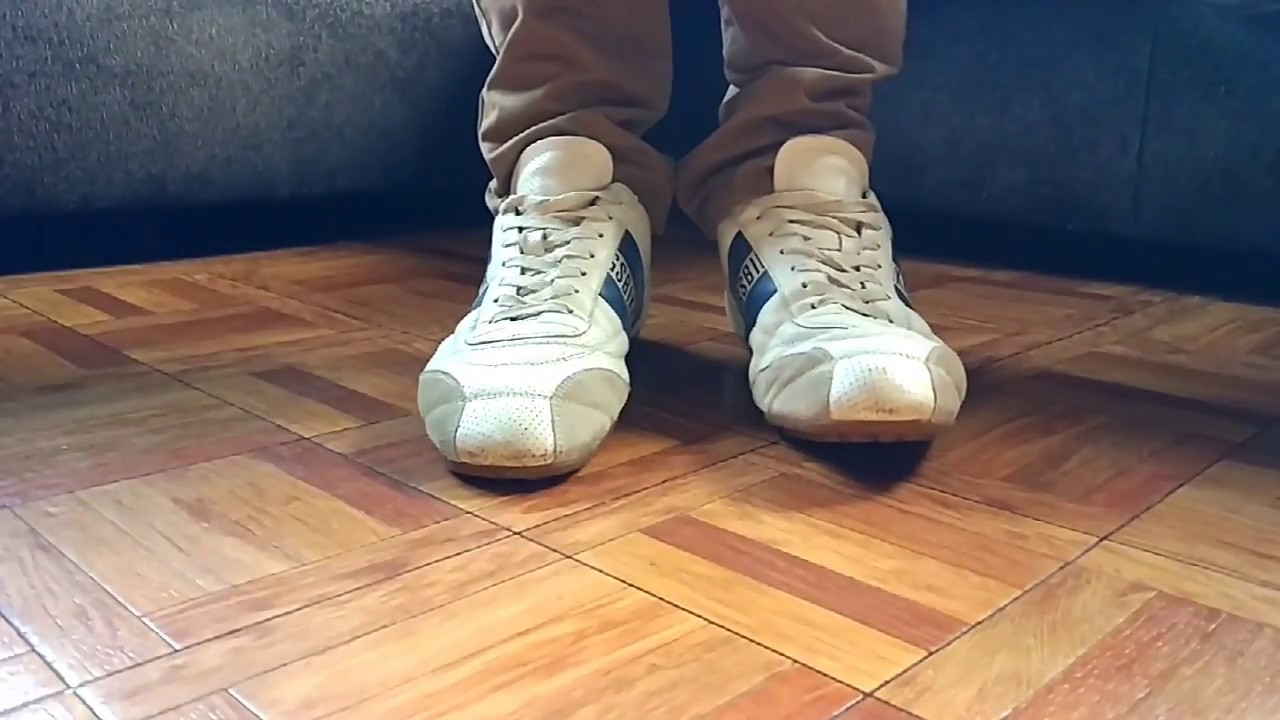 Future Cat White SLOW MOTION camel skinny jeans