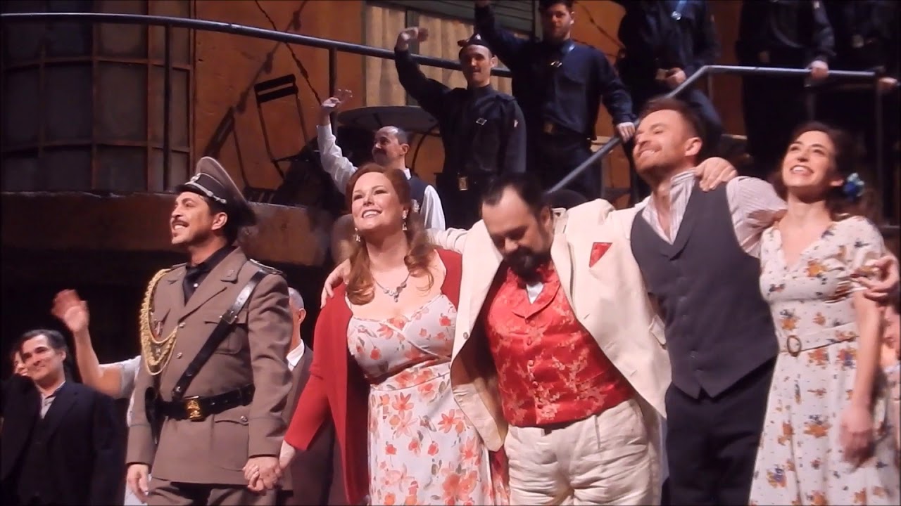 Curtain Call in L'elisir d'amore .Liceu Opera Barcelona.Jessica Pratt and Pavol Breslik  1.12.18