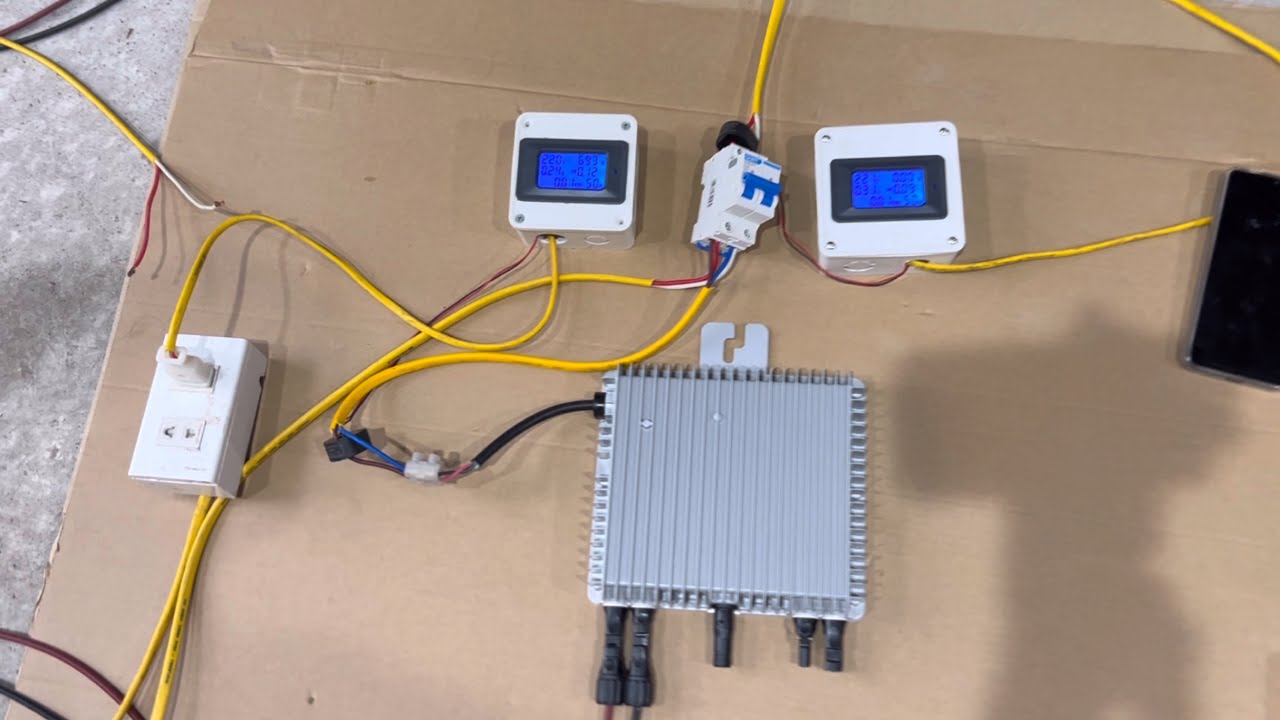 Chạy máy lạnh 9000BTU với combo 2 tấm pin với Micro Inverter, siêu bền