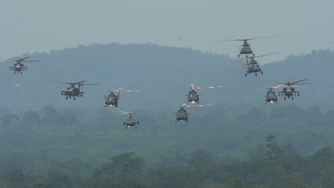 KONVOI HELIKOPTER TNI AD INDONESIA