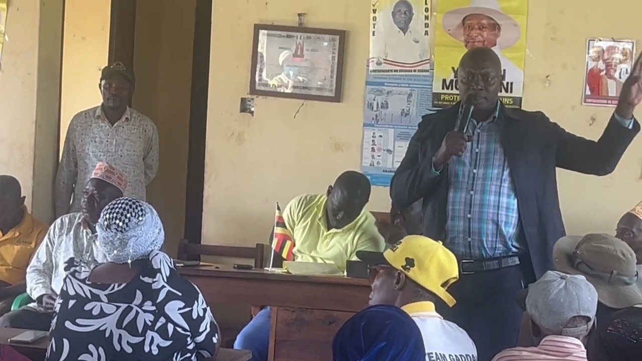 Cultural leaders: meeting the cultural leaders at Nakkazi near weighing bridge