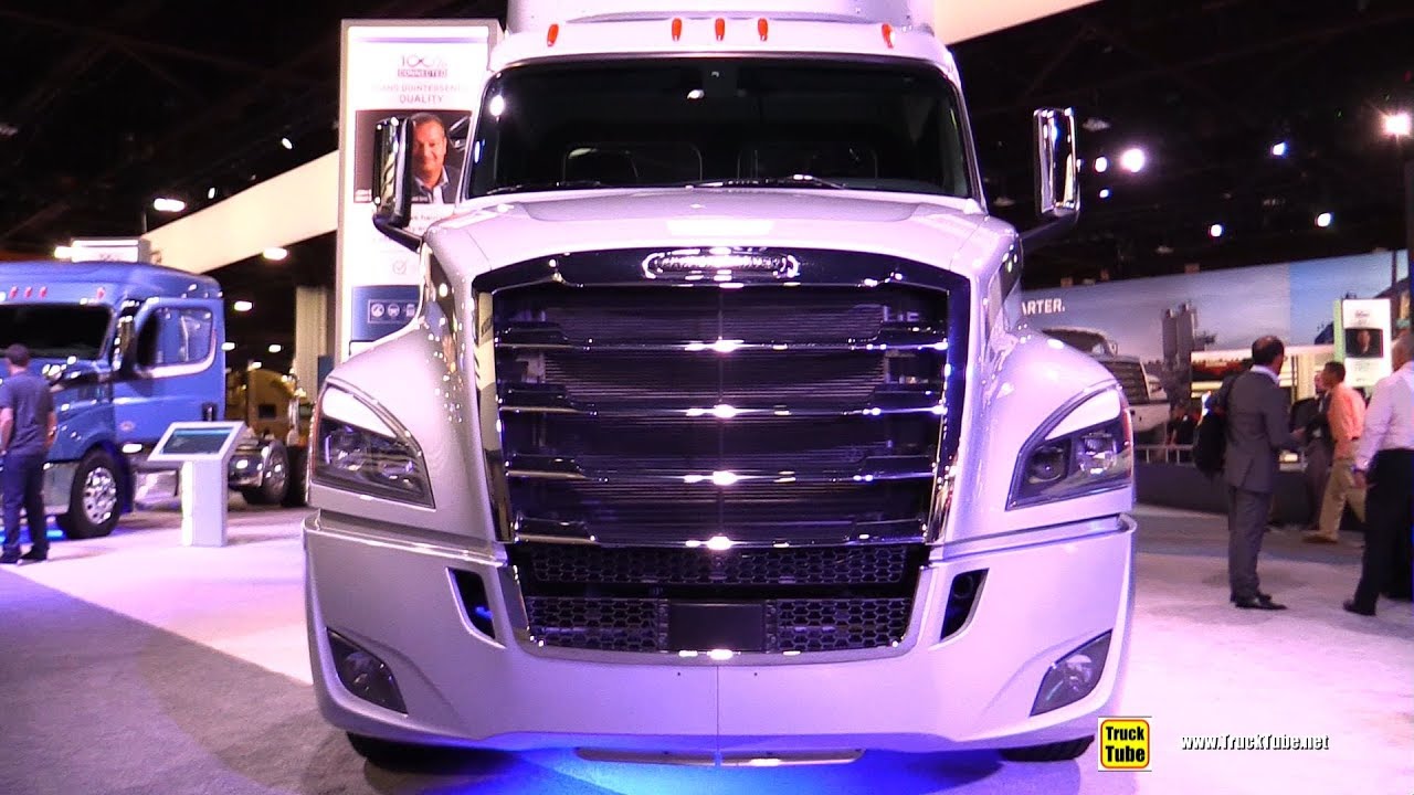 2018 Freighliner Cascadia 126 BBC Day Cab Truck - Walkaround - 2017 NACV Show Atlanta