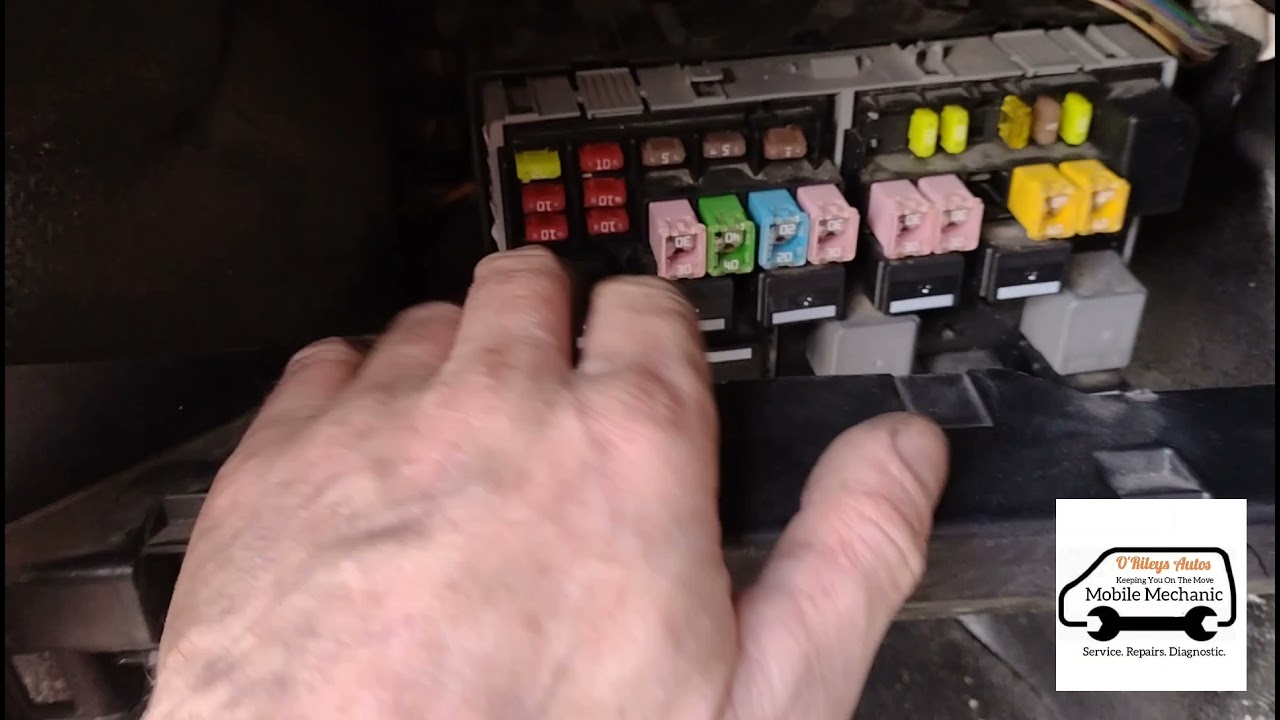 Ford Transit MK7: не работает порт OBD и освещение салона