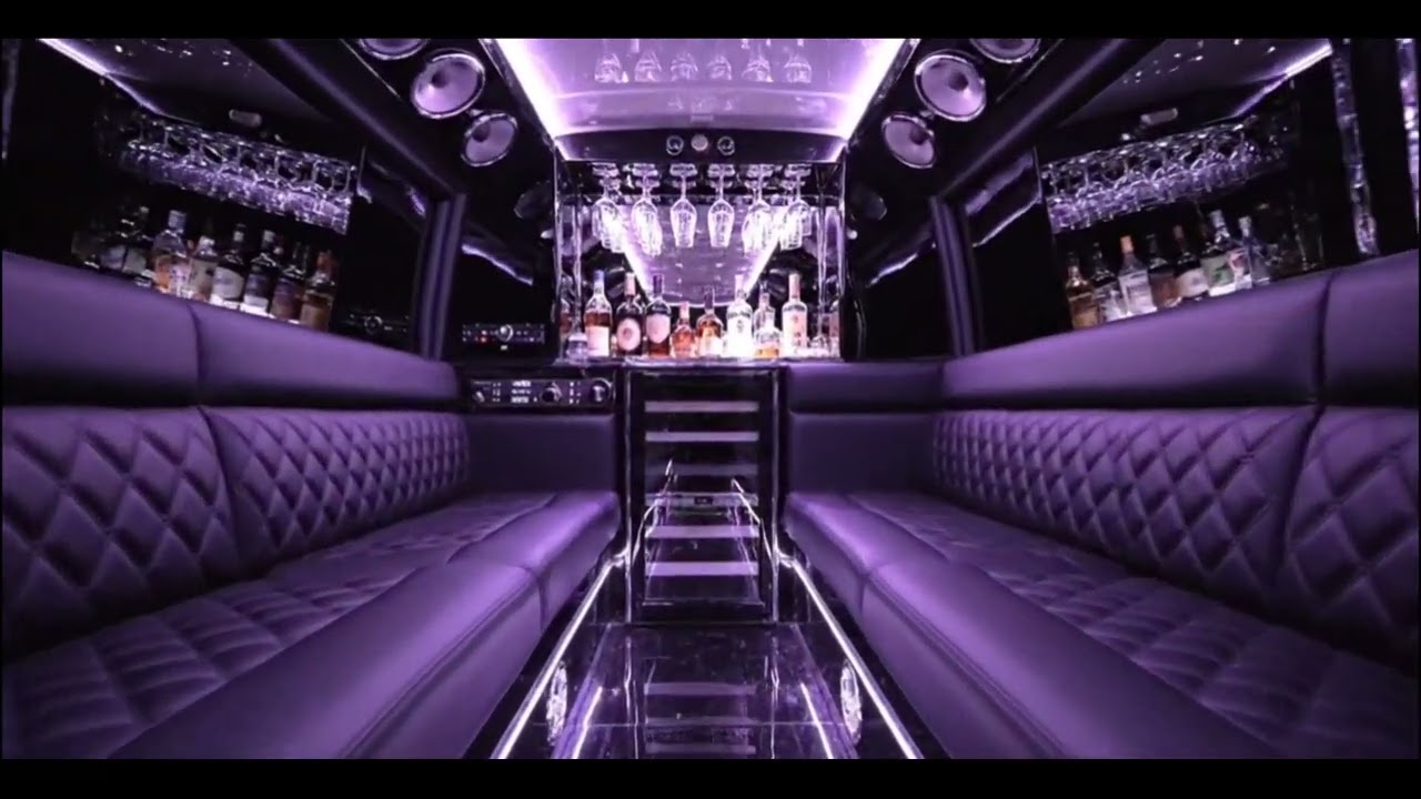 Charter Bus Rentals in Vancouver for Corporate Events and Business Travel