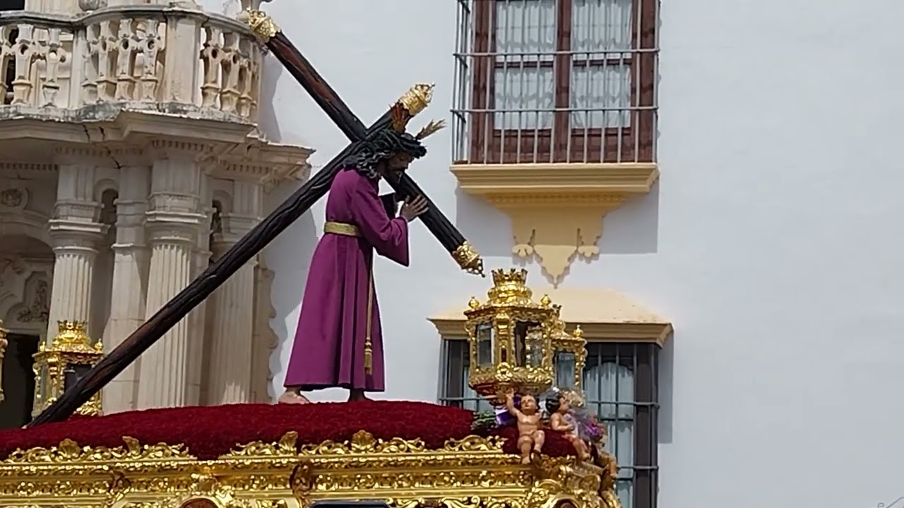 Semana Santa de Osuna. Jesús Nazareno. Viernes Santo.