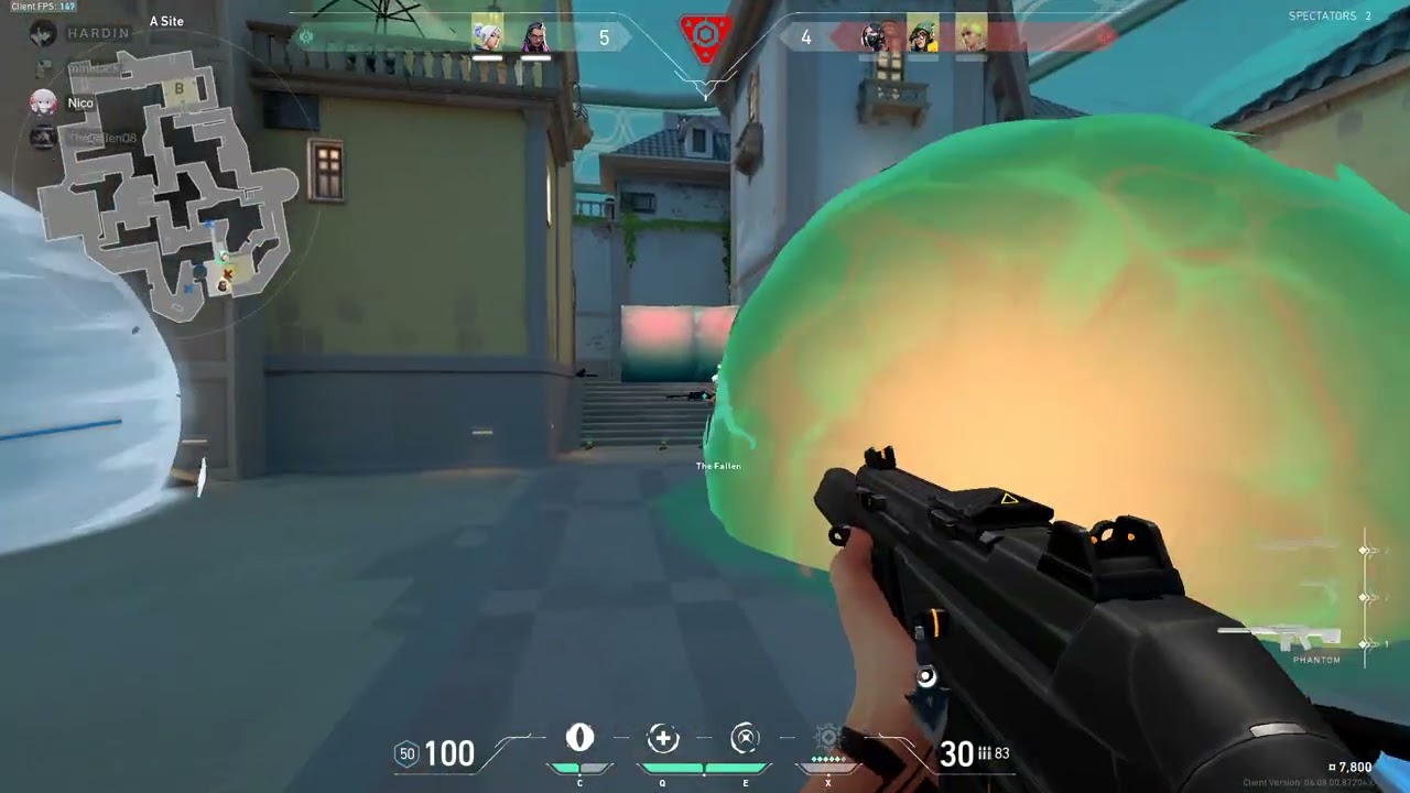 4k in comp but what is that gekko doing