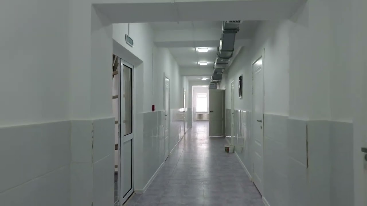 Аксы району, Уч-Коргон айыл окмоту, Кызыл-Жар айылындагы Р.Батырбеков атындагы ооруканасы.