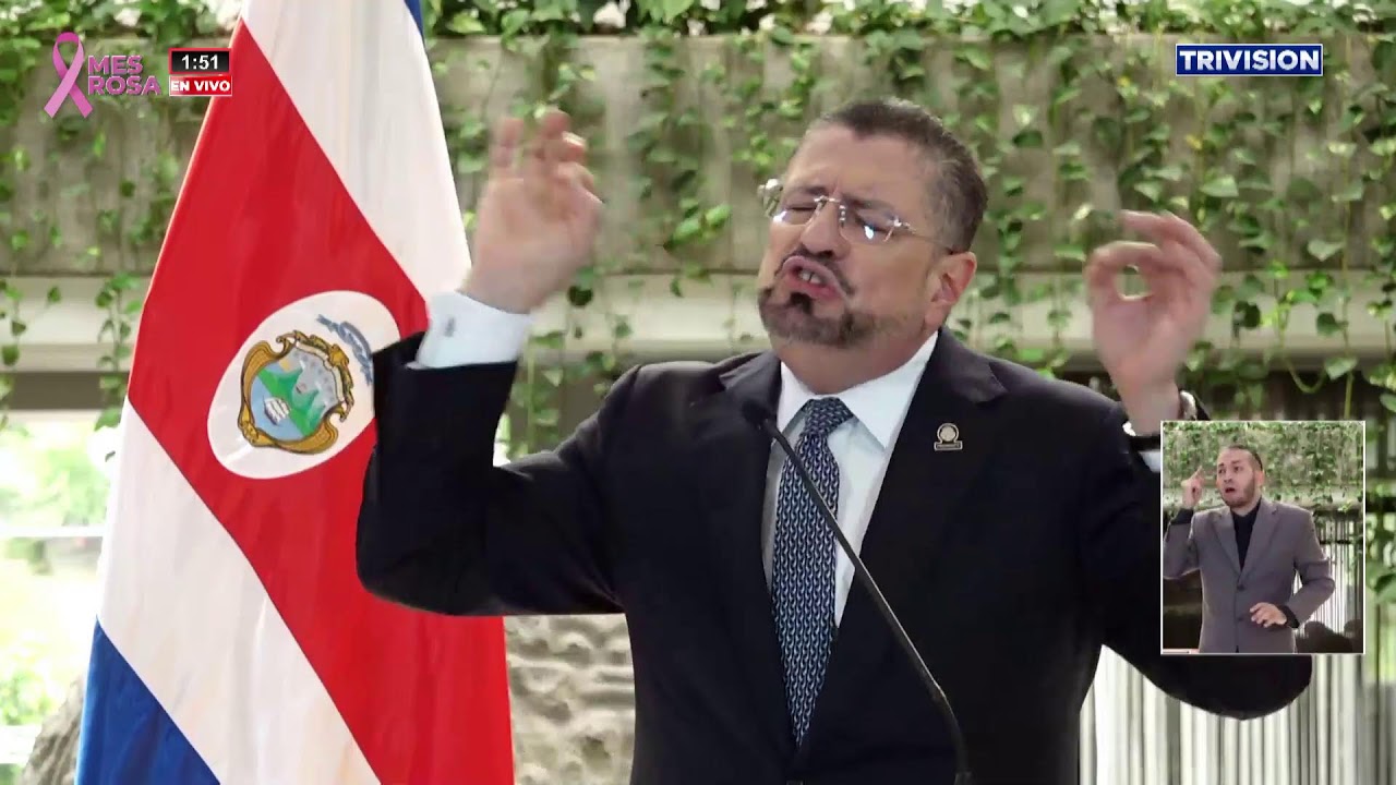 El Presidente de la Rep&uacute;blica, Rodrigo Chaves, se dirige al pa&iacute;s en conferencia de prensa.