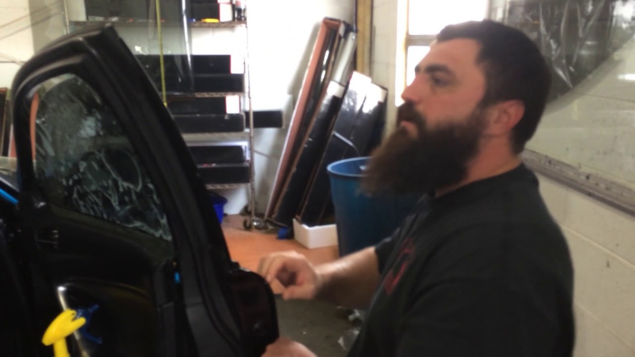 Lexus IS 250 front door tinting : how to tint car windows