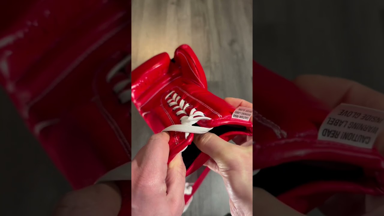 Cleto Reyes X Strap and Seal - ASMR satisfying opening 😍 #boxinggloves #asmr #secondsout #boxing