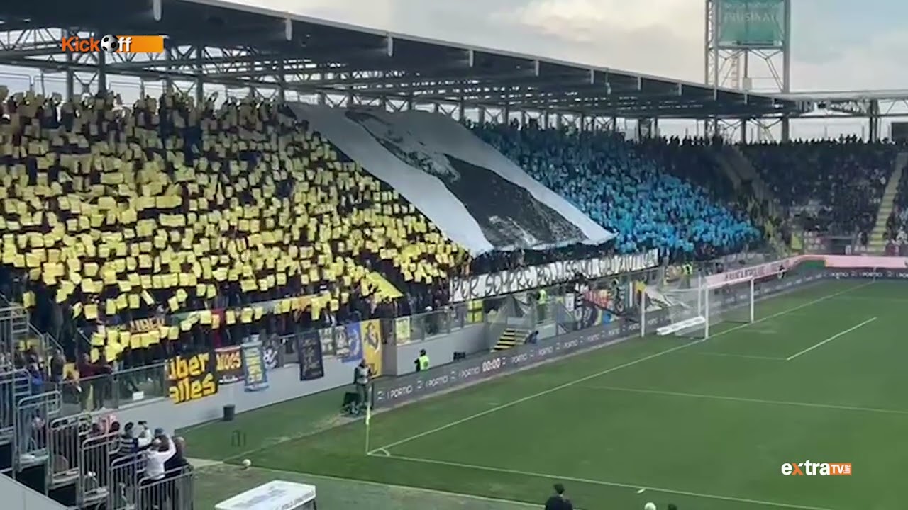 Fan Cam: Frosinone-Sampdoria, la coreografia della Curva Nord dedicata a Torchiolino
