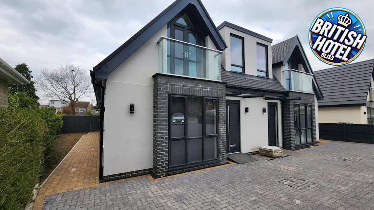 Paradigm Court, Modern 2-Bedroom Apartment F2, Oxford | Oxford, United Kingdom | Hotel Review ⭐