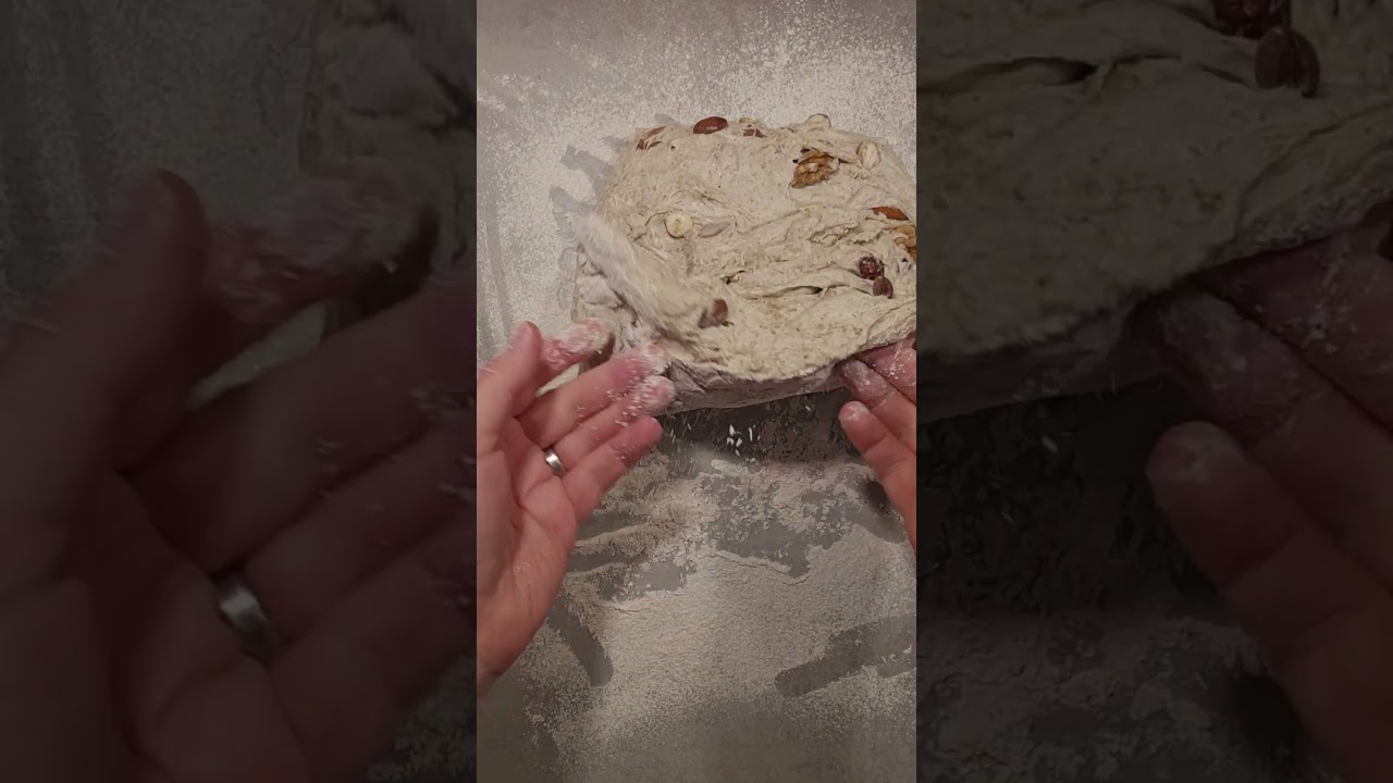 Nussbrot selber backen - Unser Rezept mit ausf&uuml;hrlicher Anleitung