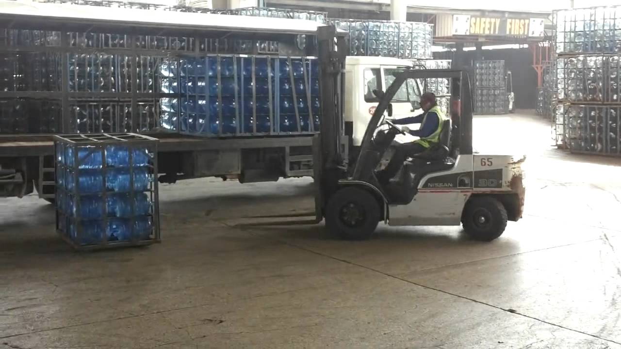 Al Manhal Loading And Unloading.By. Rafeeq Silsila