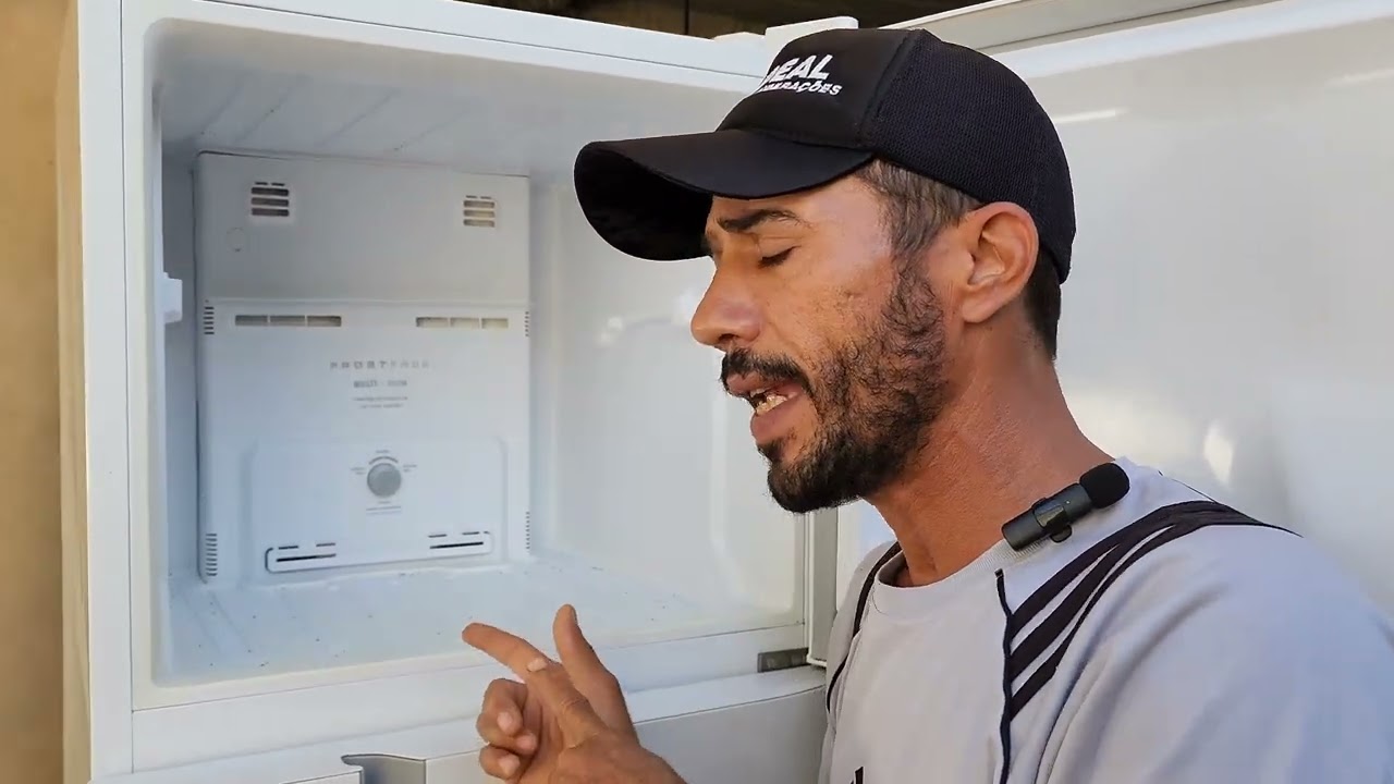 Geladeira Electrolux DFN 41 não gela a parte de baixo e o congelador só esfria. Saiba porque.