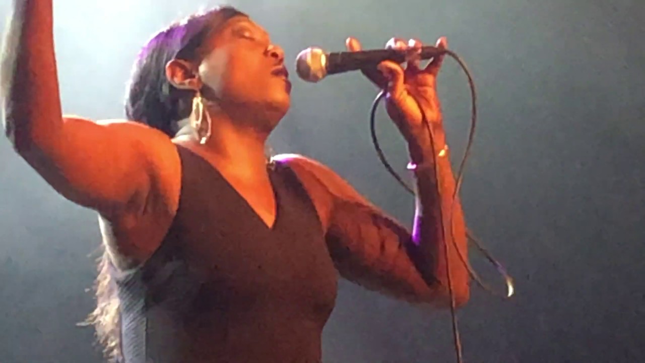 SHANNA WATERSTOWN (USA) - 11/19